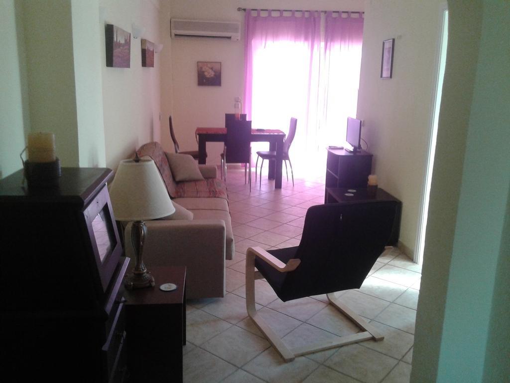 Foivos Seaside Apartments Agios Georgios  Room photo
