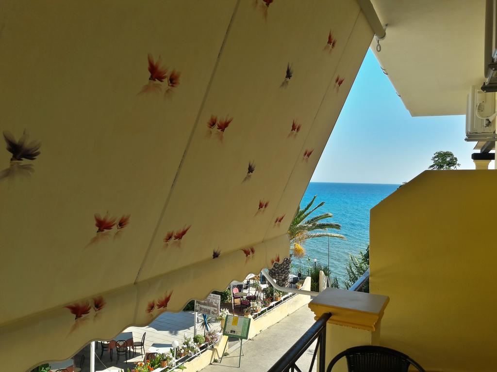 Foivos Seaside Apartments Agios Georgios  Exterior photo